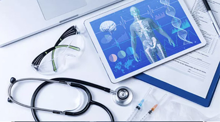 核酸检测要插鼻孔吗